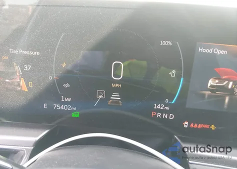 2024 Cadillac Lyriq Tech W/1Sa z USA, uszkodzony, nr VIN 1GYKPMRK6RZ104575